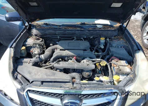 2011 Subaru Legacy 2.5I Premium из США, поврежденный, VIN 4S3BMBB61B3225135